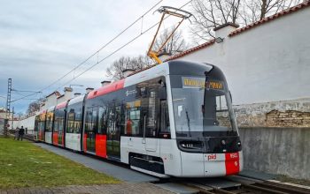 Je vyrobena první nová tramvaj pro Prahu Škoda ForCity Plus 52T. Poprvé se projela na zkušební trati