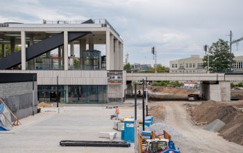 Návrat vlaků od Kladna i Kralup do centra Prahy od začátku srpna 2025