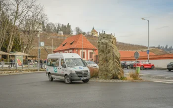 Bezba doprava dokončila test elektromobilu – první krok k ekologičtější přepravě hendikepovaných